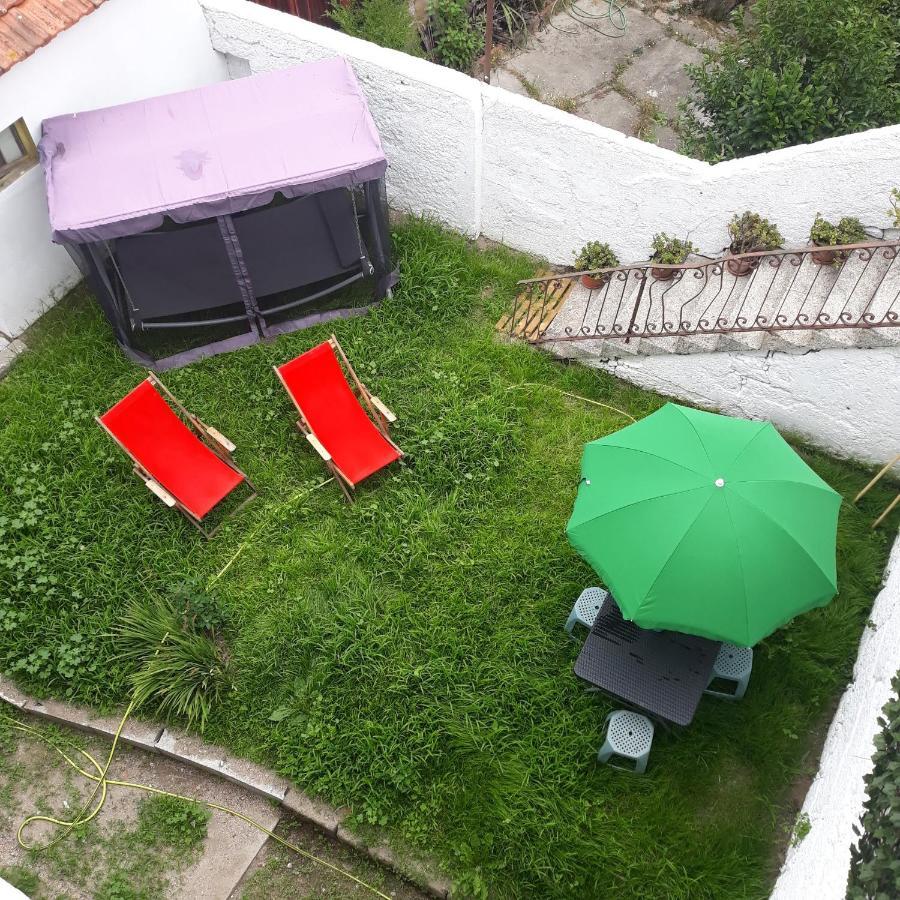 Casa Dragao Bed & Breakfast Porto Exterior photo