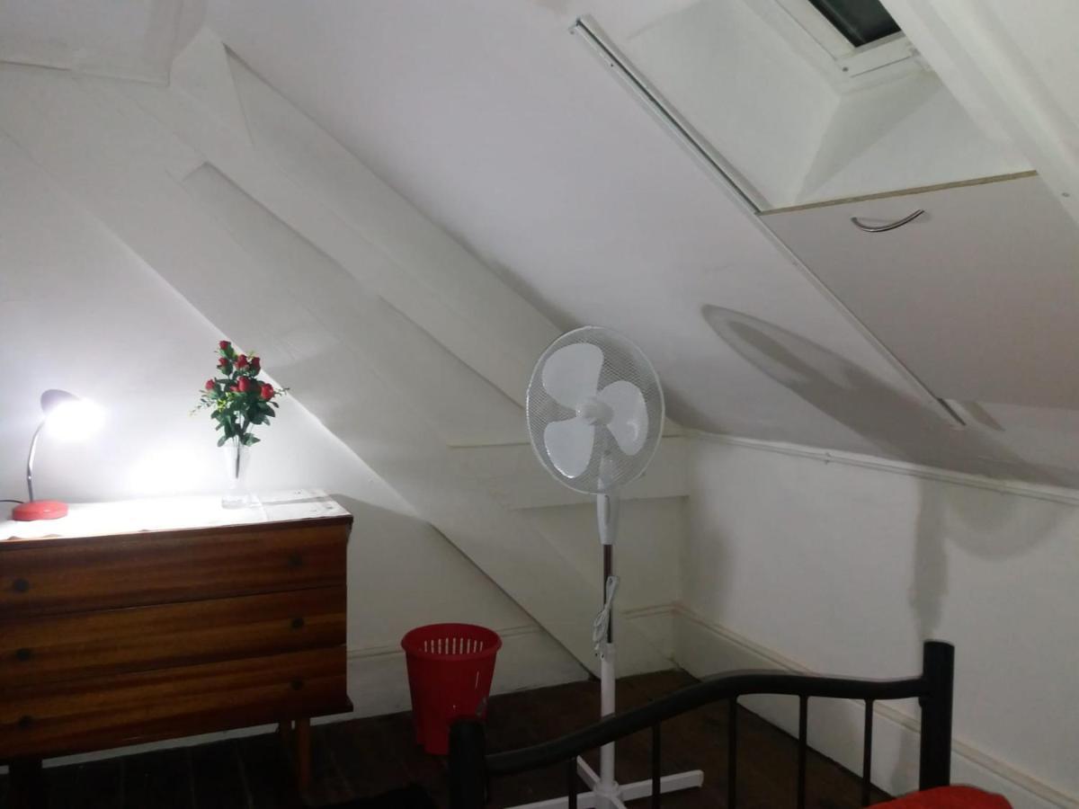 Casa Dragao Bed & Breakfast Porto Exterior photo